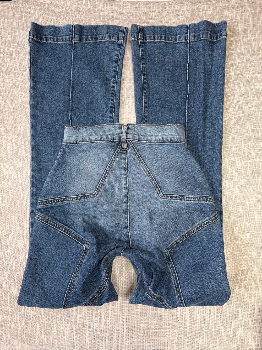 Revicé Los Angeles Size 25 High Rise Flare Jeans Y2K Medium Wash